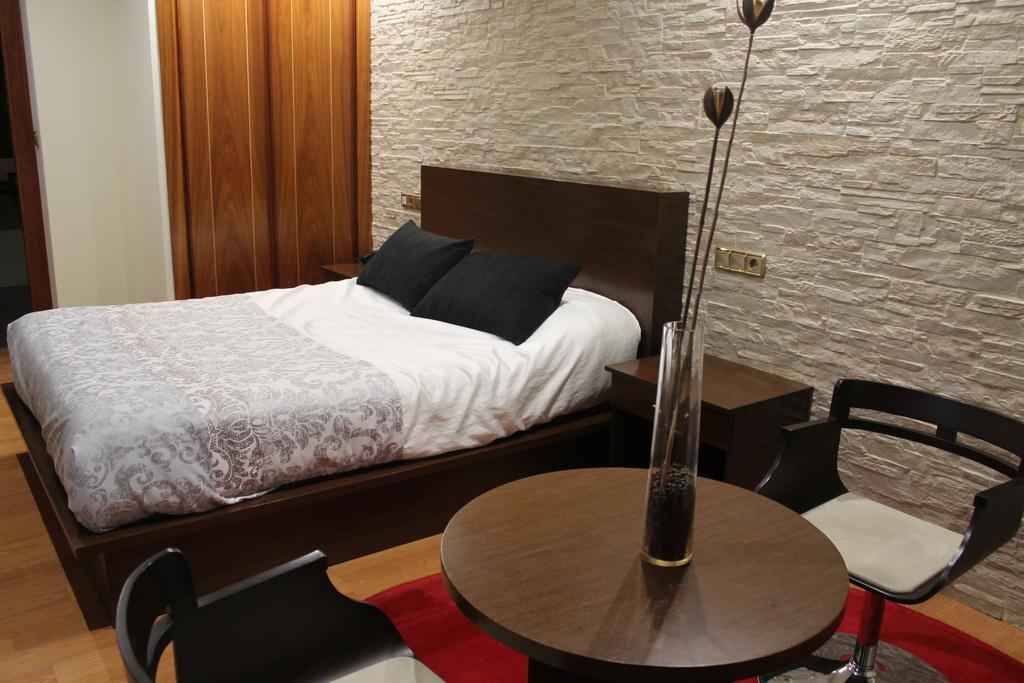 Hotel El Castillo Ponferrada Εξωτερικό φωτογραφία